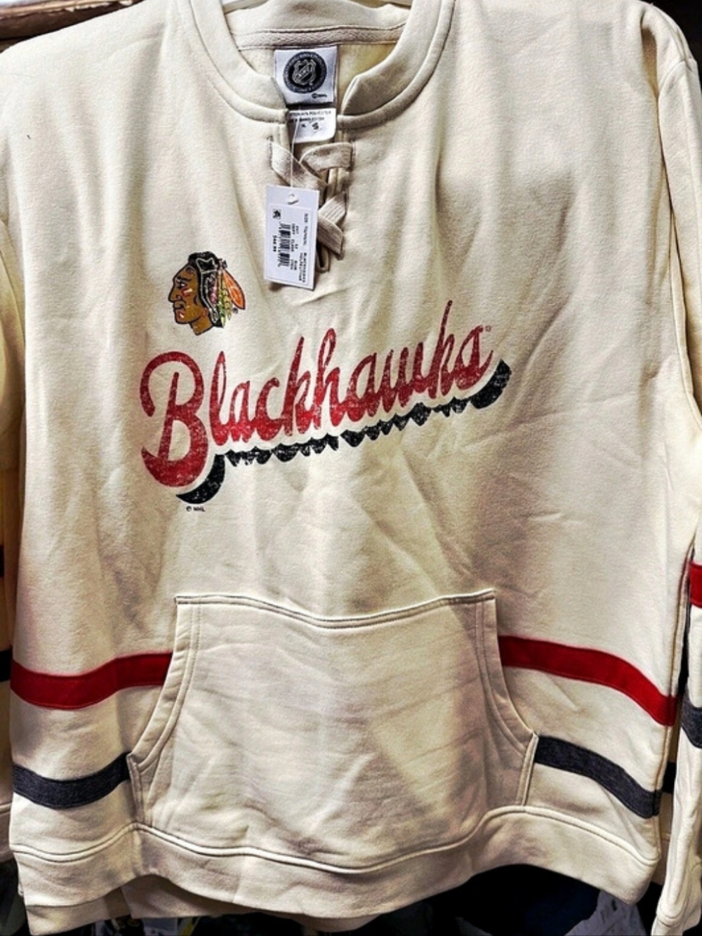Mitchell & Ness Blackhawks Holfhettar Blackhawks Hoodie in Cream Large NWT